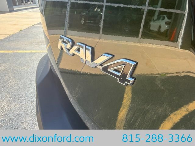 Used 2013 Toyota RAV4 XLE AWD/4WD image 27