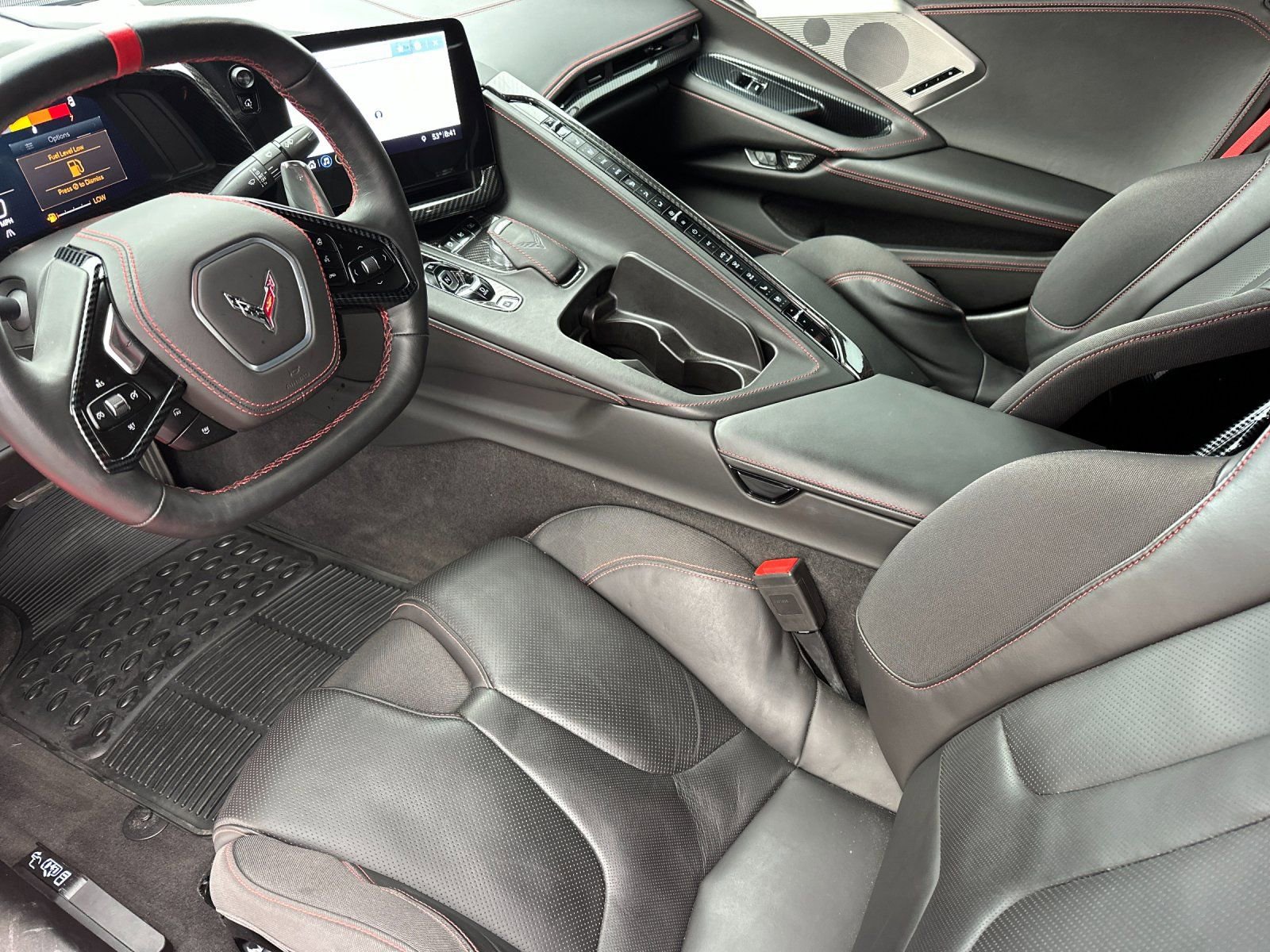 Used 2020 Chevrolet Corvette Stingray Premium Cpe w/ 3LT Preferred Equipment Group image 10