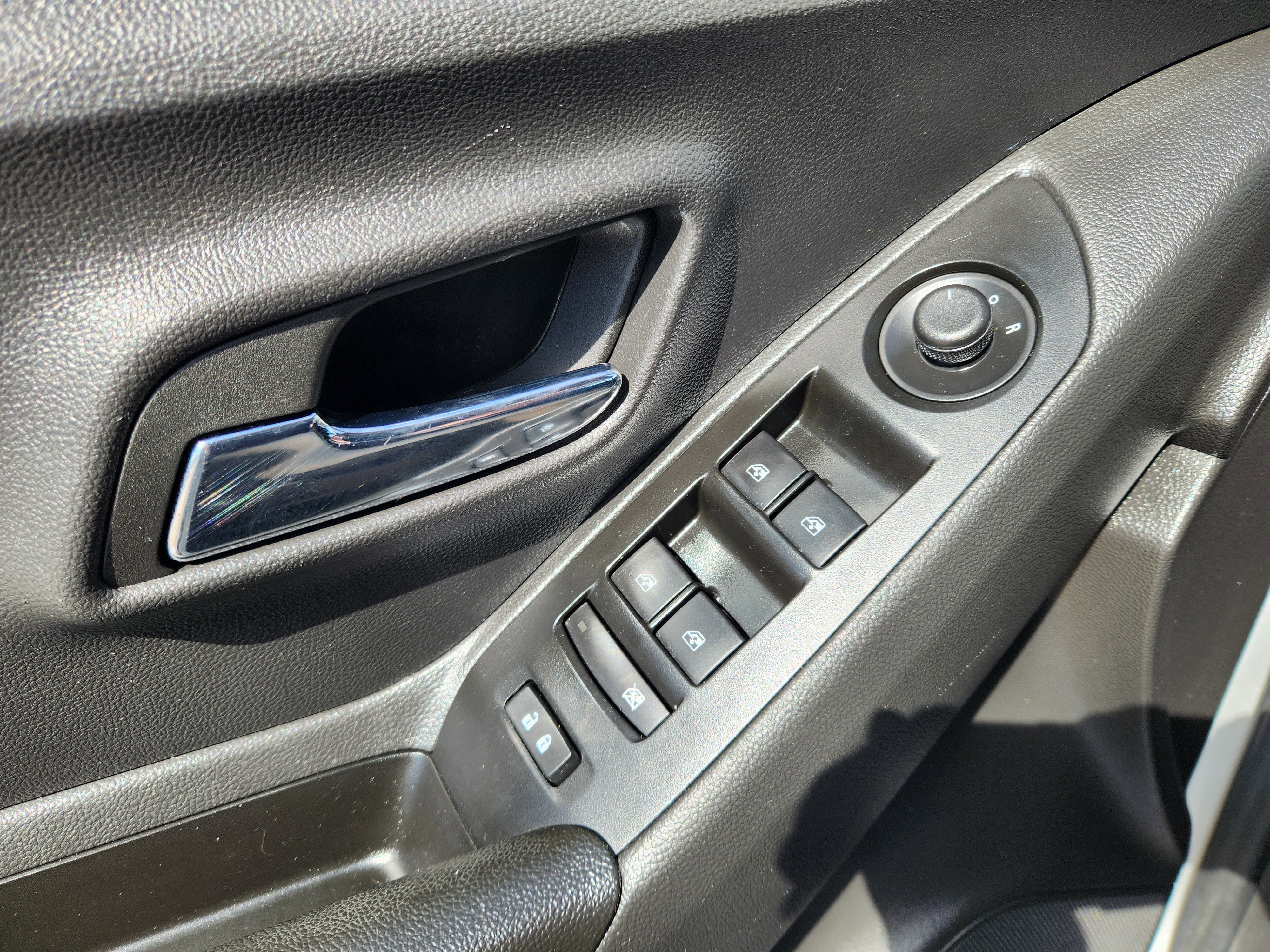 Used 2022 Chevrolet Trax LT w/ Sport Edition image 25