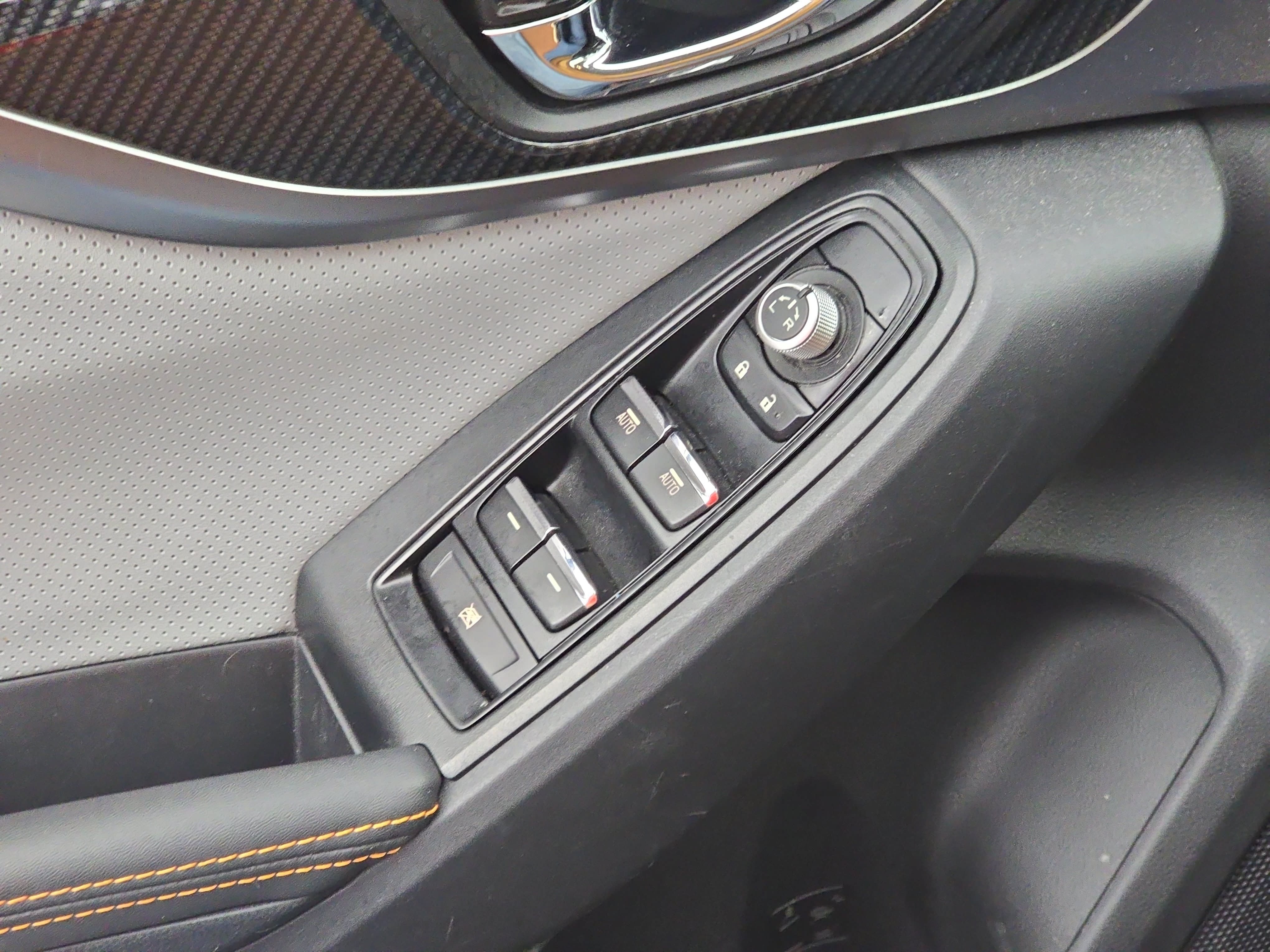 Used 2019 Subaru Crosstrek 2.0i Limited w/ Moonroof Package w/Navigation AWD/4WD image 28