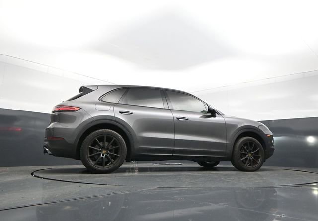 Used 2020 Porsche Cayenne AWD/4WD image 29