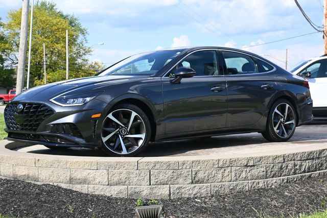 Used 2023 Hyundai Sonata SEL Plus FWD image 1