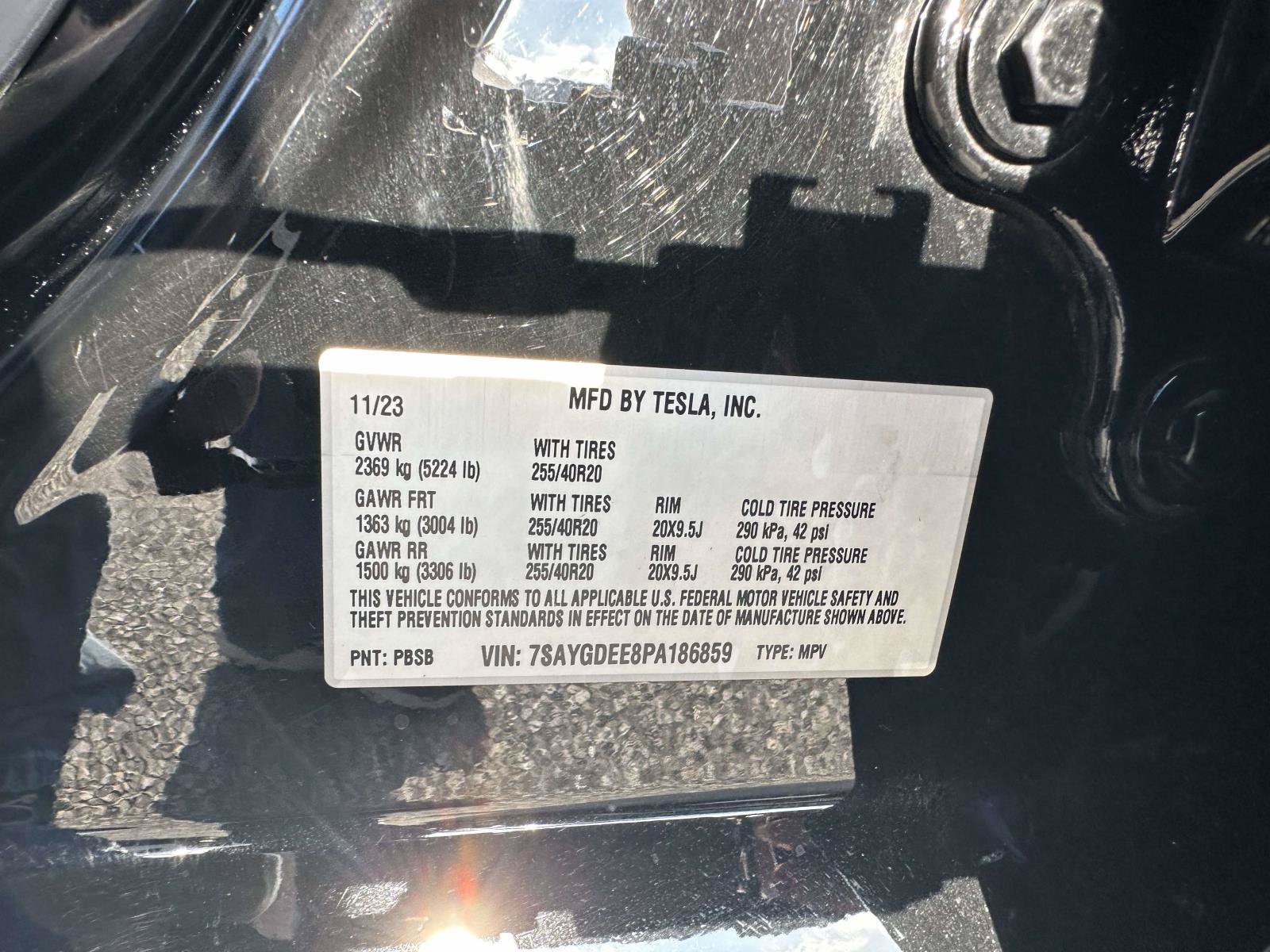 Used 2023 Tesla Model Y Long Range AWD/4WD image 34