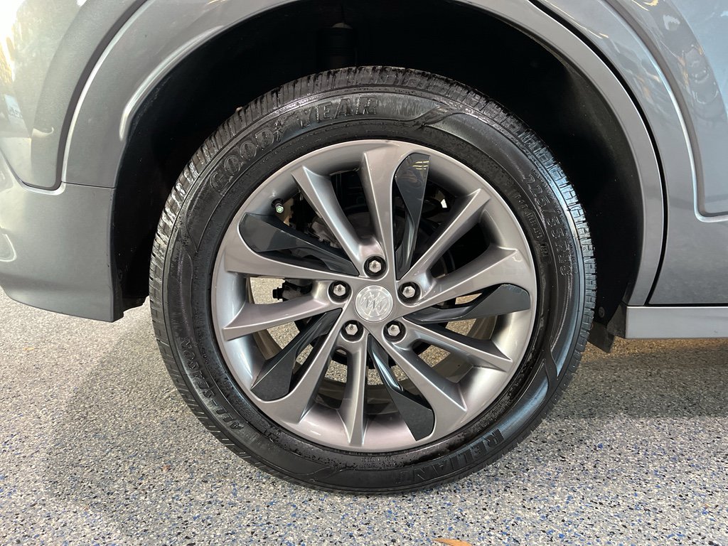 Used 2021 Buick Encore GX Essence w/ Sport Touring Package image 30