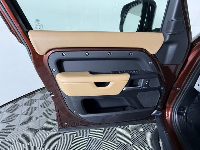 New 2026 Land Rover Defender 130 S AWD/4WD image 10