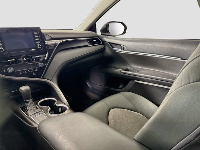 Certified 2022 Toyota Camry LE w/ Carpet Mat Package (TMS) FWD image 23