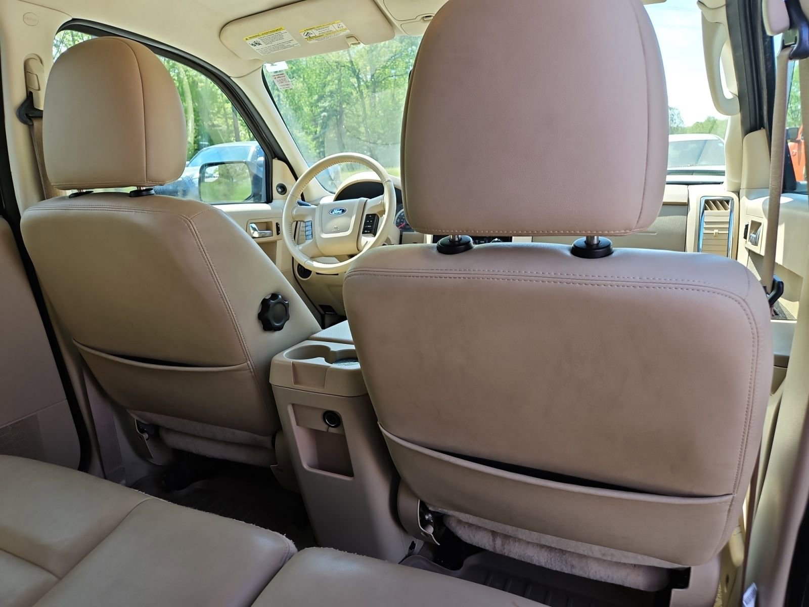 Used 2011 Ford Escape Limited AWD/4WD image 18