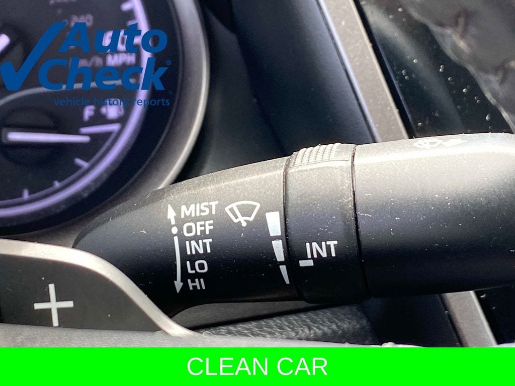 Used 2022 Toyota Camry SE FWD image 17