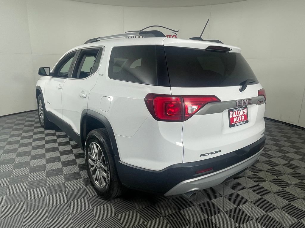 Used 2019 GMC Acadia SLE w/ Driver Alert Package I image 4