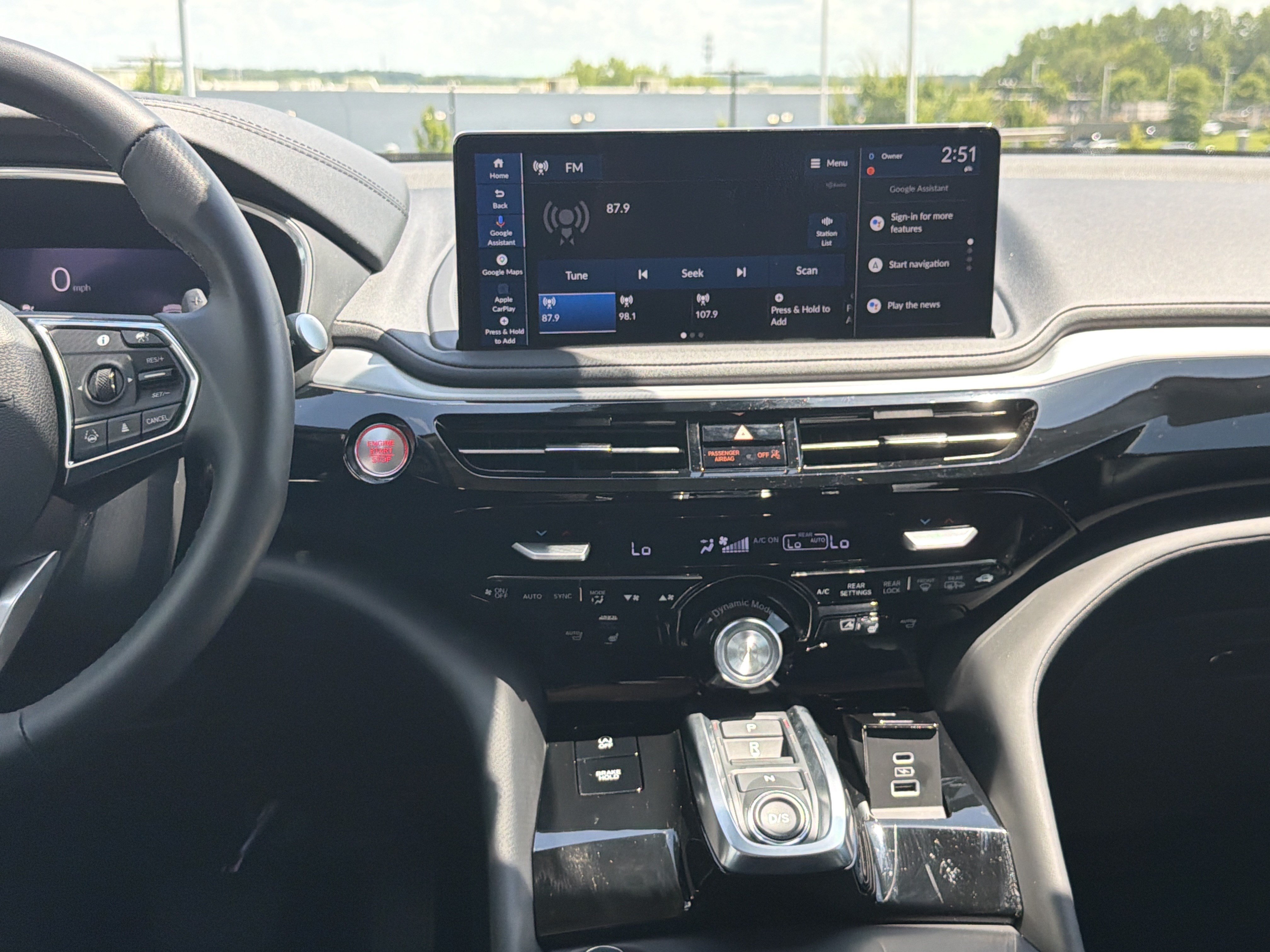 Certified 2026 Acura MDX w/ Technology Package FWD image 30