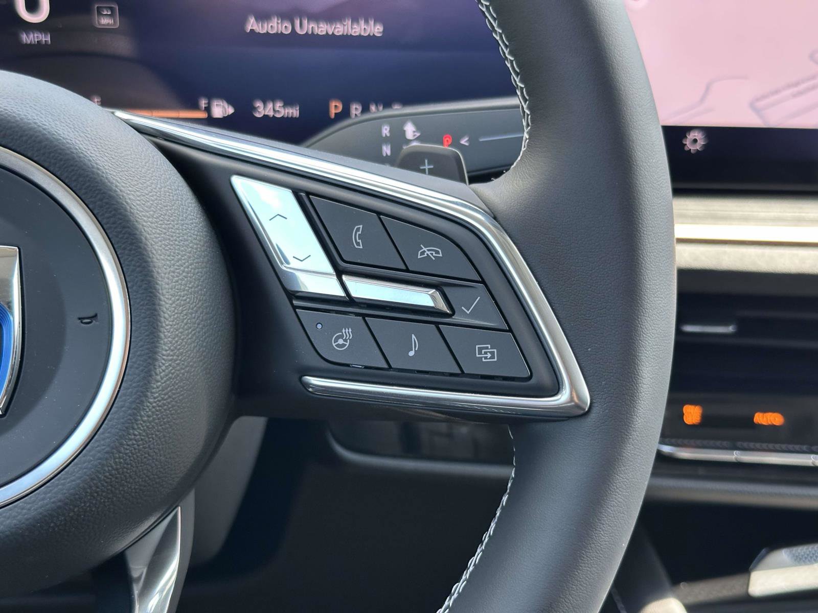 New 2025 Buick Envision Sport Touring image 9