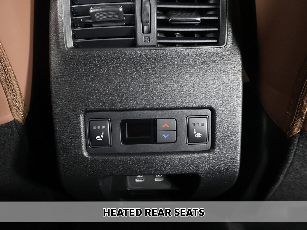 New 2025 Mitsubishi Outlander SEL image 12