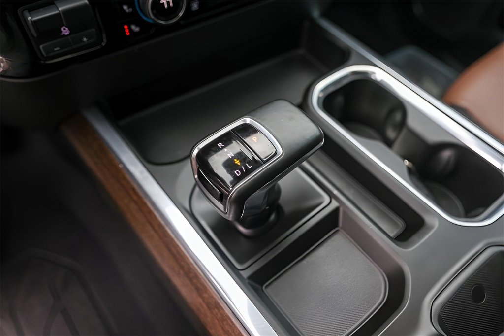 Used 2023 Chevrolet Silverado 1500 High Country w/ High Country Premium Package image 23