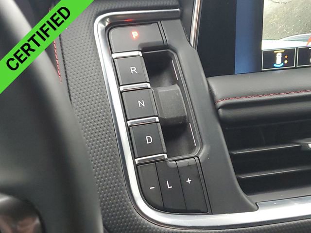 Used 2023 Chevrolet Suburban RST w/ Luxury Package image 17