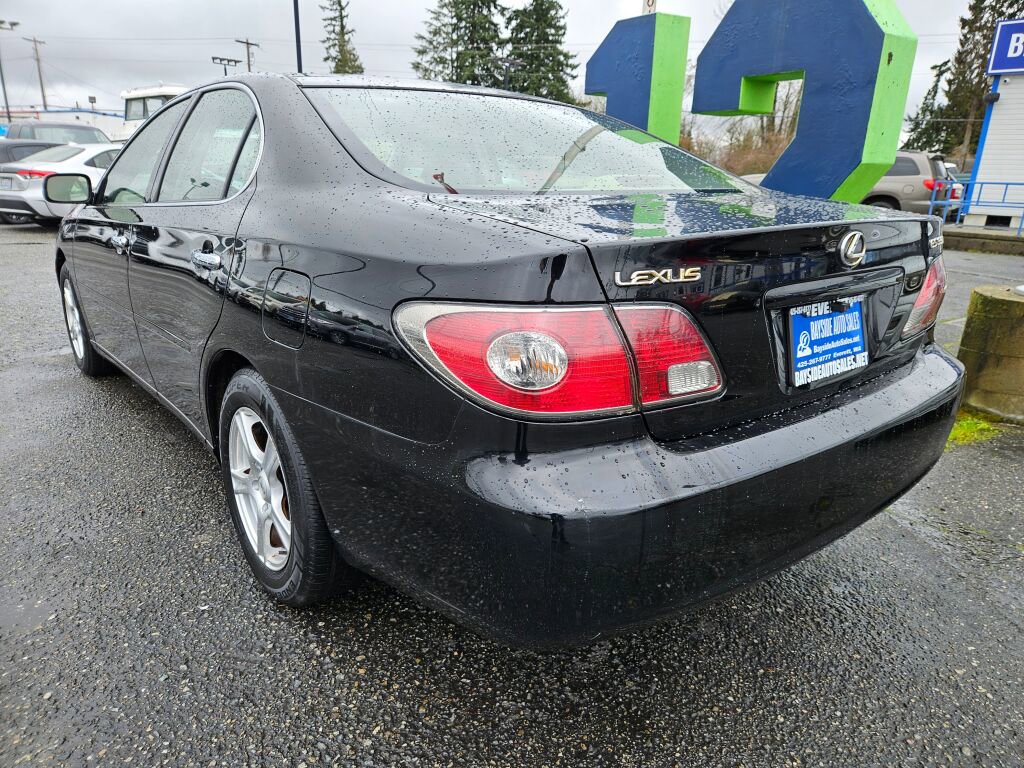 Used 2004 Lexus ES 330 image 3