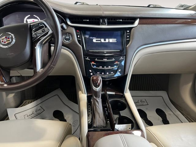 Used 2013 Cadillac XTS Premium image 9