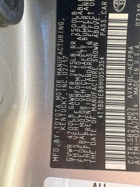 Used 2017 Toyota Avalon Limited w/ All Weather Liner Package FWD image 10