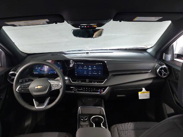 New 2026 Chevrolet Equinox LT w/ Safety and Technology Package image 5