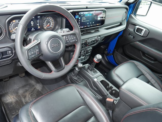 Used 2024 Jeep Wrangler Unlimited Rubicon w/ Convenience Group image 12