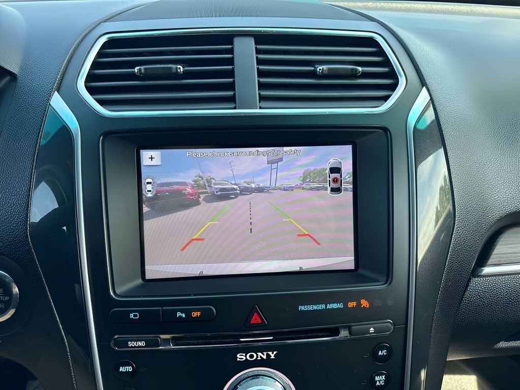 Used 2017 Ford Explorer Limited FWD image 23