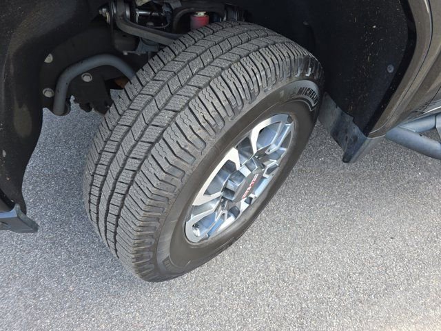 Used 2021 GMC Sierra 2500 AT4 w/ Gooseneck/5TH Wheel Package image 28