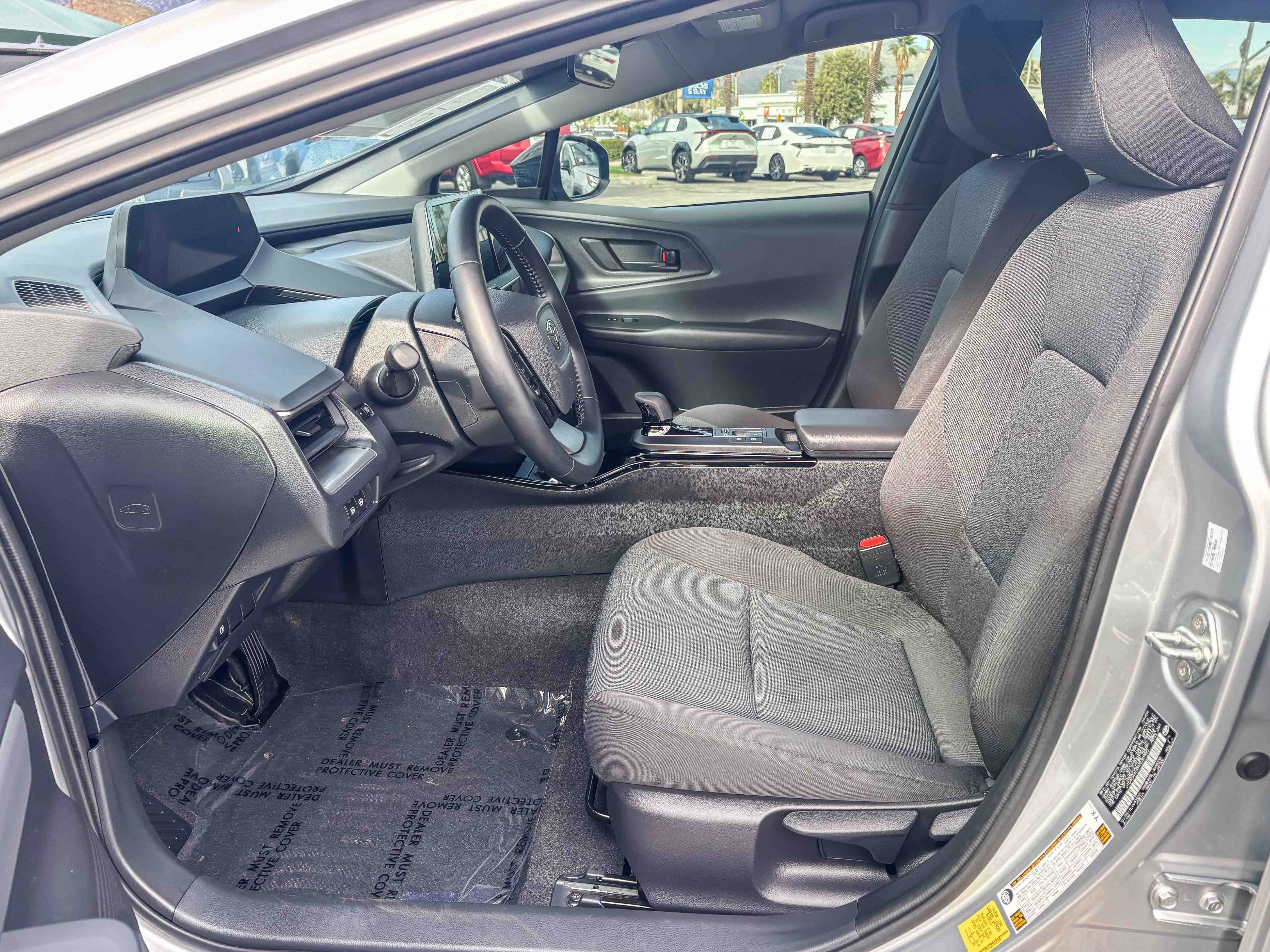 Used 2024 Toyota Prius LE image 21