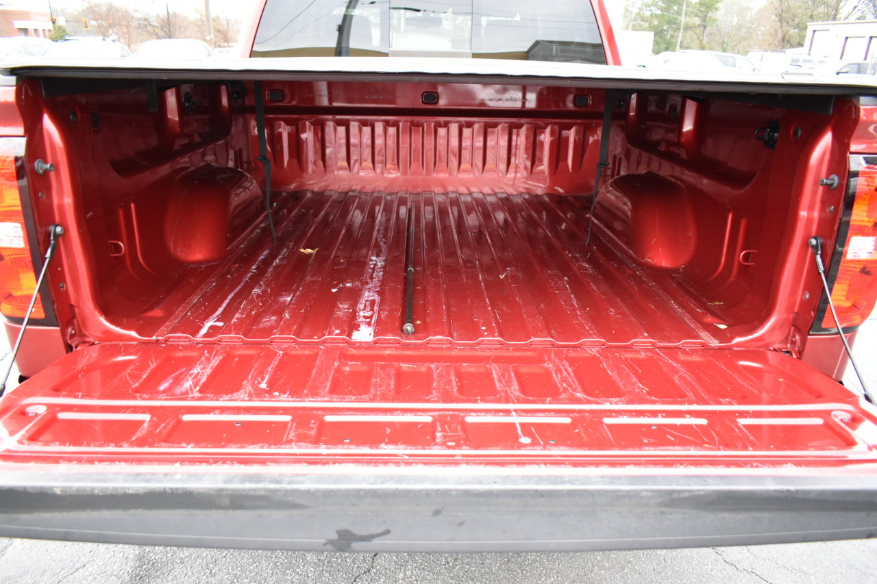 Used 2018 Chevrolet Silverado 1500 LT w/ All Star Edition image 46