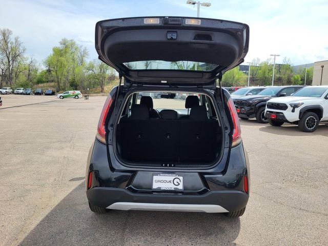 Used 2023 Kia Soul LX w/ LX Technology Package image 25