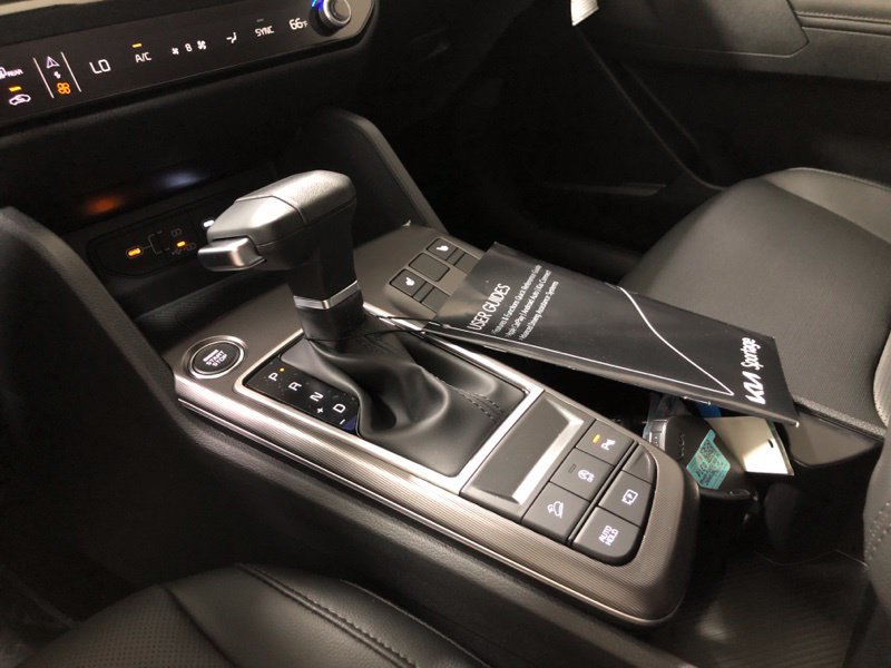 New 2026 Kia Sportage EX FWD image 30