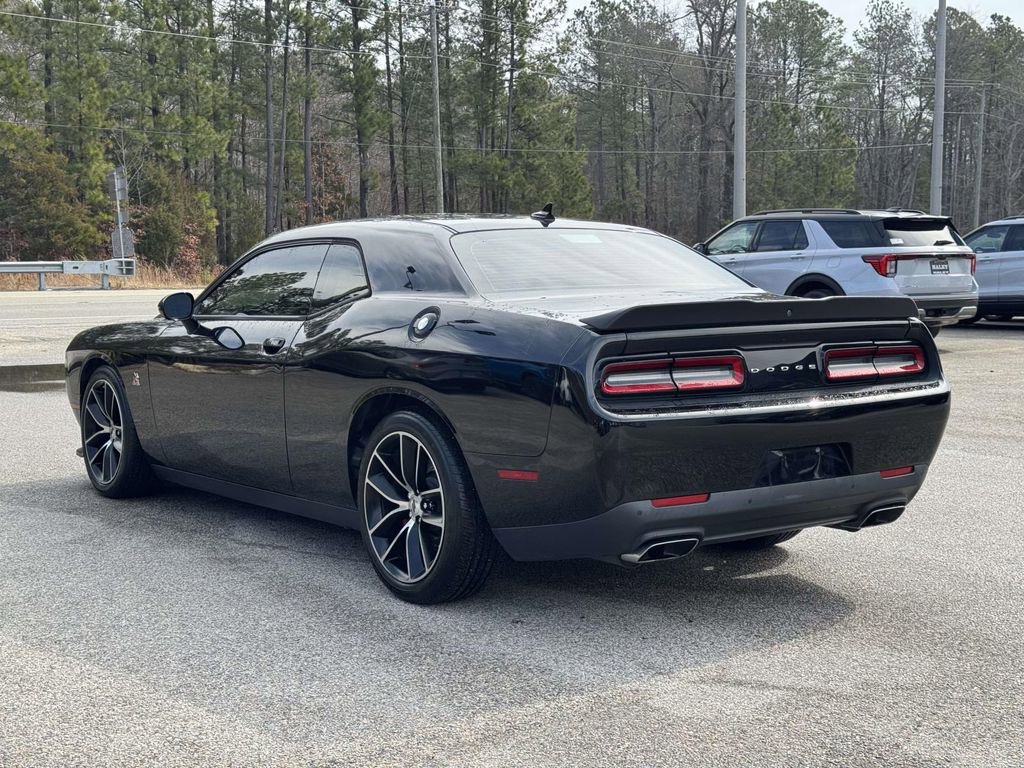 Used 2018 Dodge Challenger R/T Scat Pack w/ Leather Interior Group image 23