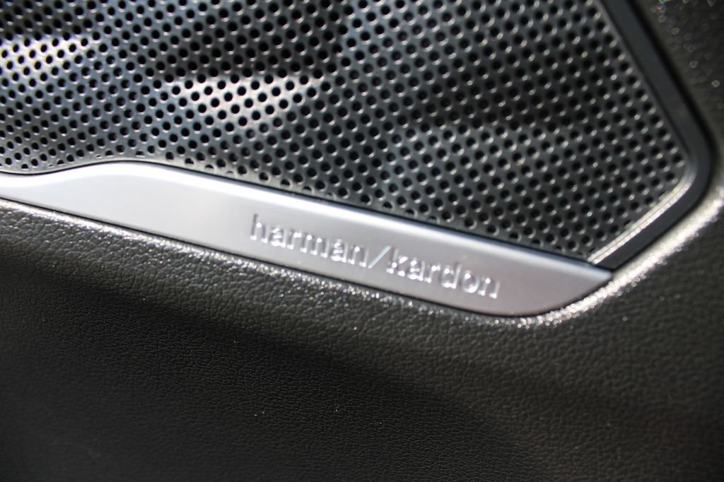 Used 2022 Hyundai Santa Fe Calligraphy AWD/4WD image 35