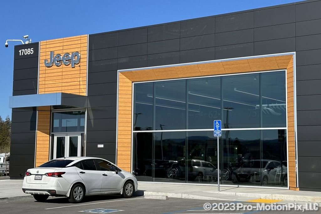 Used 2024 Dodge Durango GT image 40