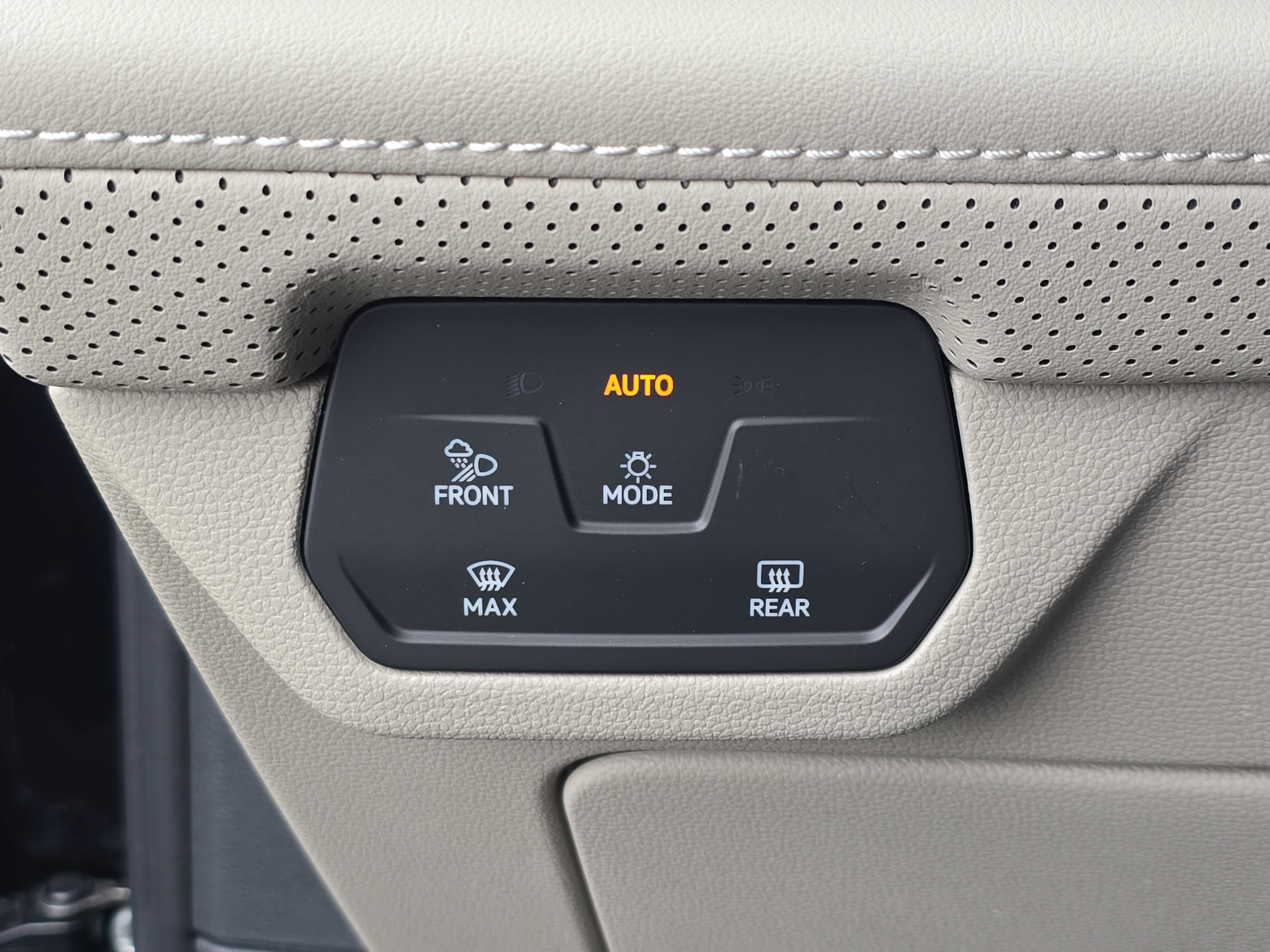 New 2026 Volkswagen Atlas SE AWD/4WD image 26