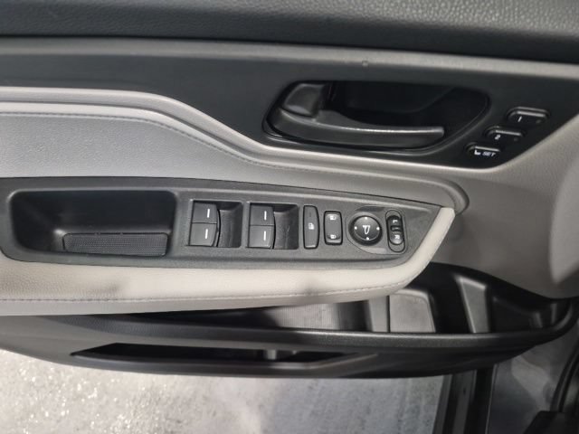 Used 2019 Honda Odyssey EX-L image 11