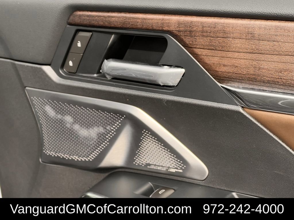 New 2026 GMC Acadia Denali Ultimate w/ LPO, Floor Liner Package image 23