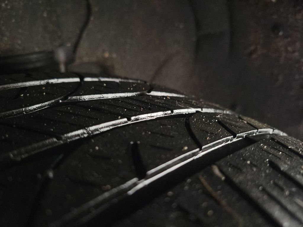 Used 2020 Chevrolet Equinox LS image 12