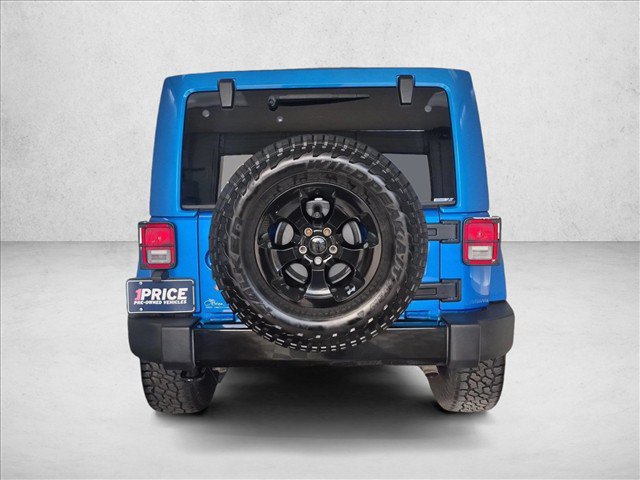 Used 2015 Jeep Wrangler Unlimited Sahara AWD/4WD image 7