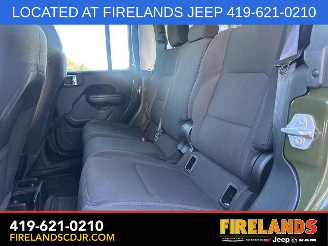Used 2023 Jeep Gladiator Willys image 5