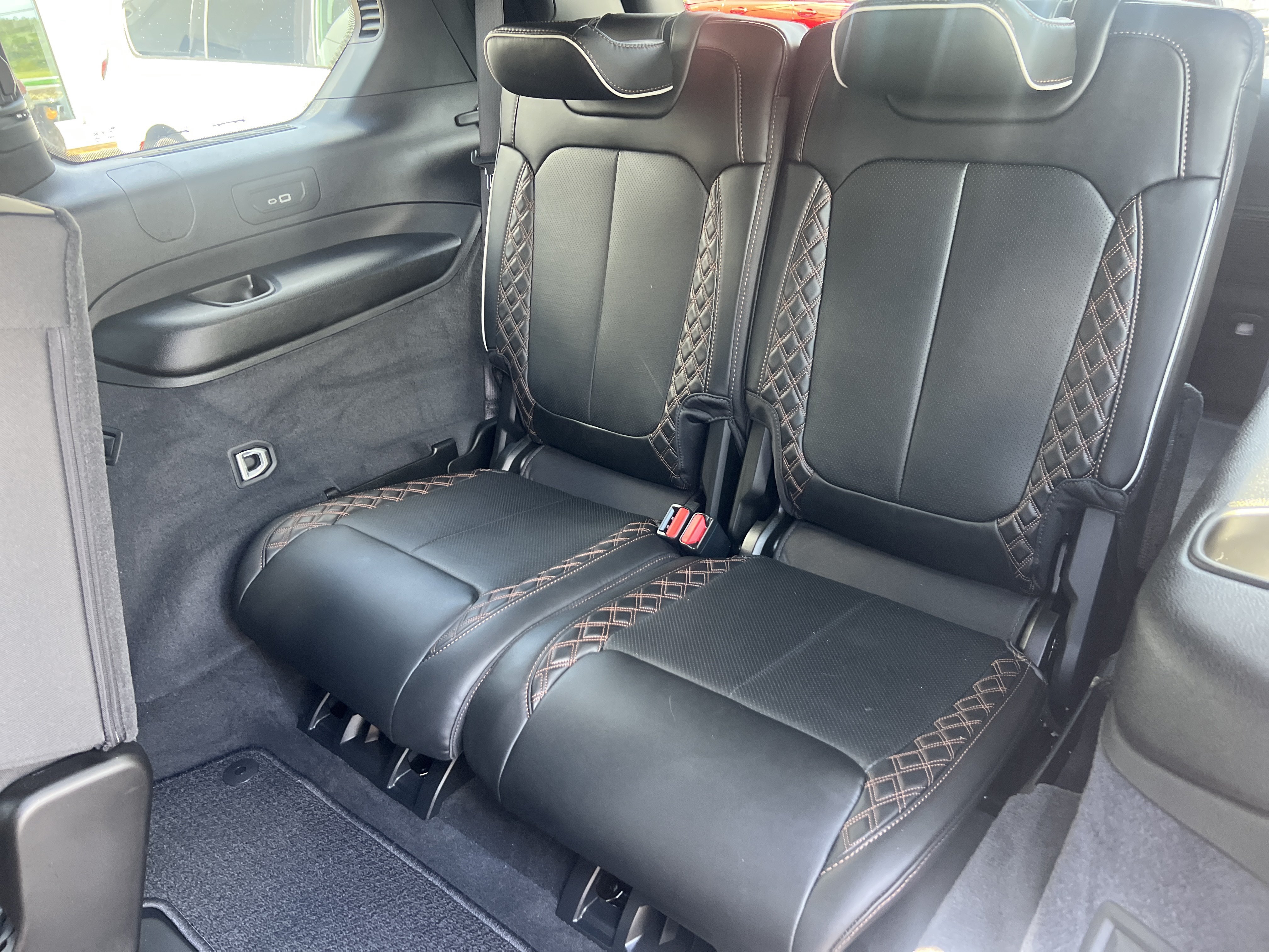 Used 2026 Jeep Grand Cherokee L Summit w/ Obsidian Package AWD/4WD image 13
