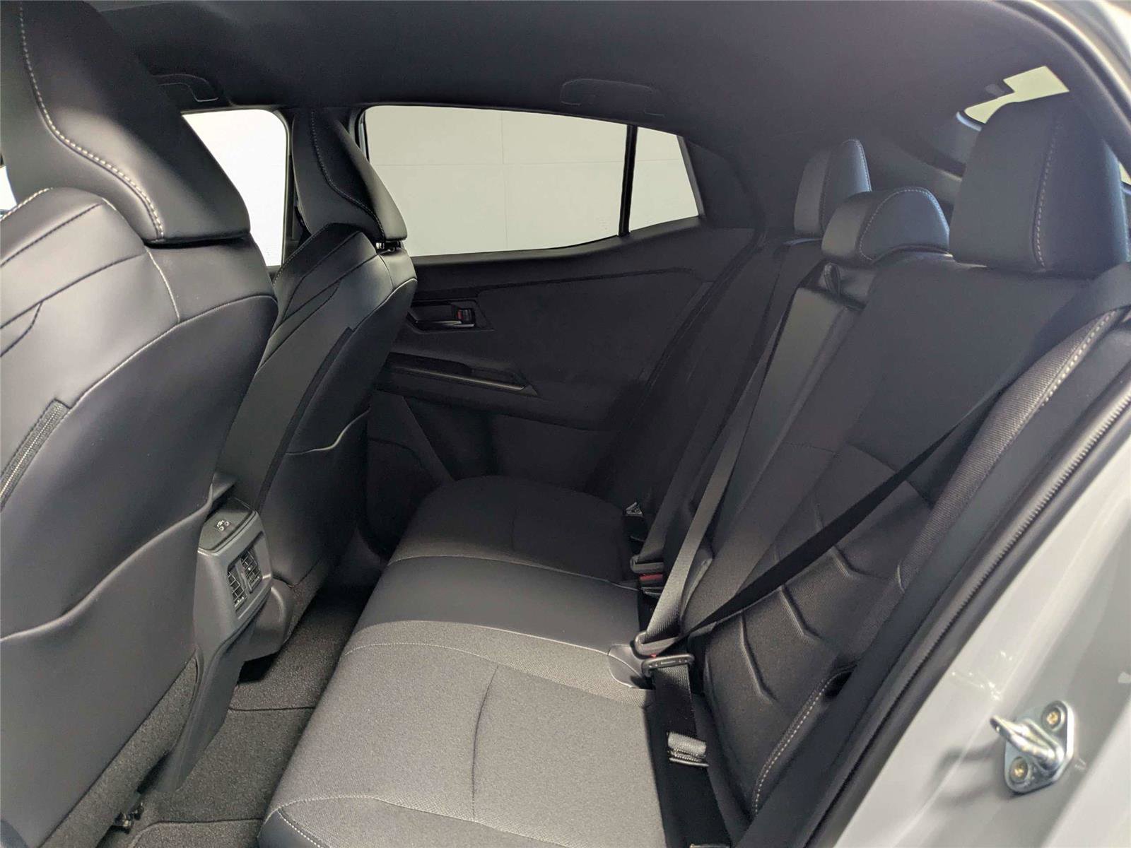 New 2026 Toyota C-HR AWD/4WD image 26