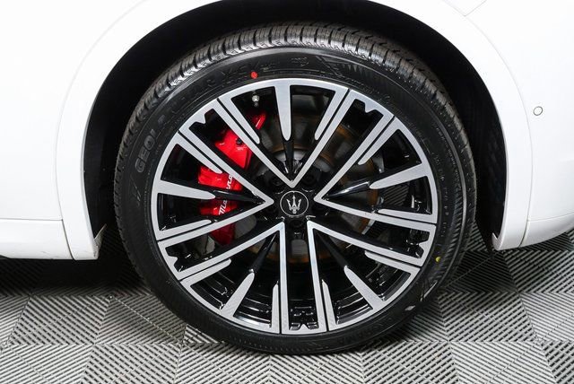 Used 2023 Maserati Grecale Modena image 7