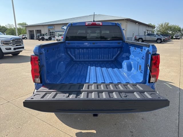 New 2026 Chevrolet Colorado Trail Boss w/ Off-Road Front Bumper Package AWD/4WD image 13