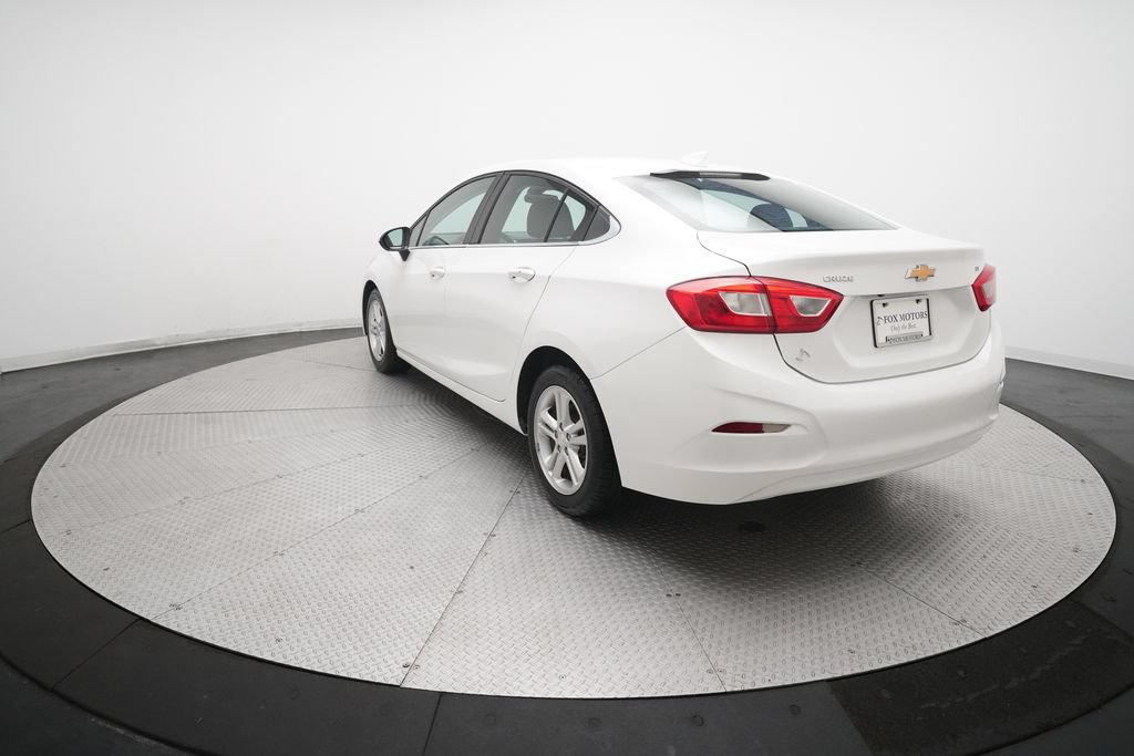 Used 2017 Chevrolet Cruze LT w/ Convenience Package FWD image 33