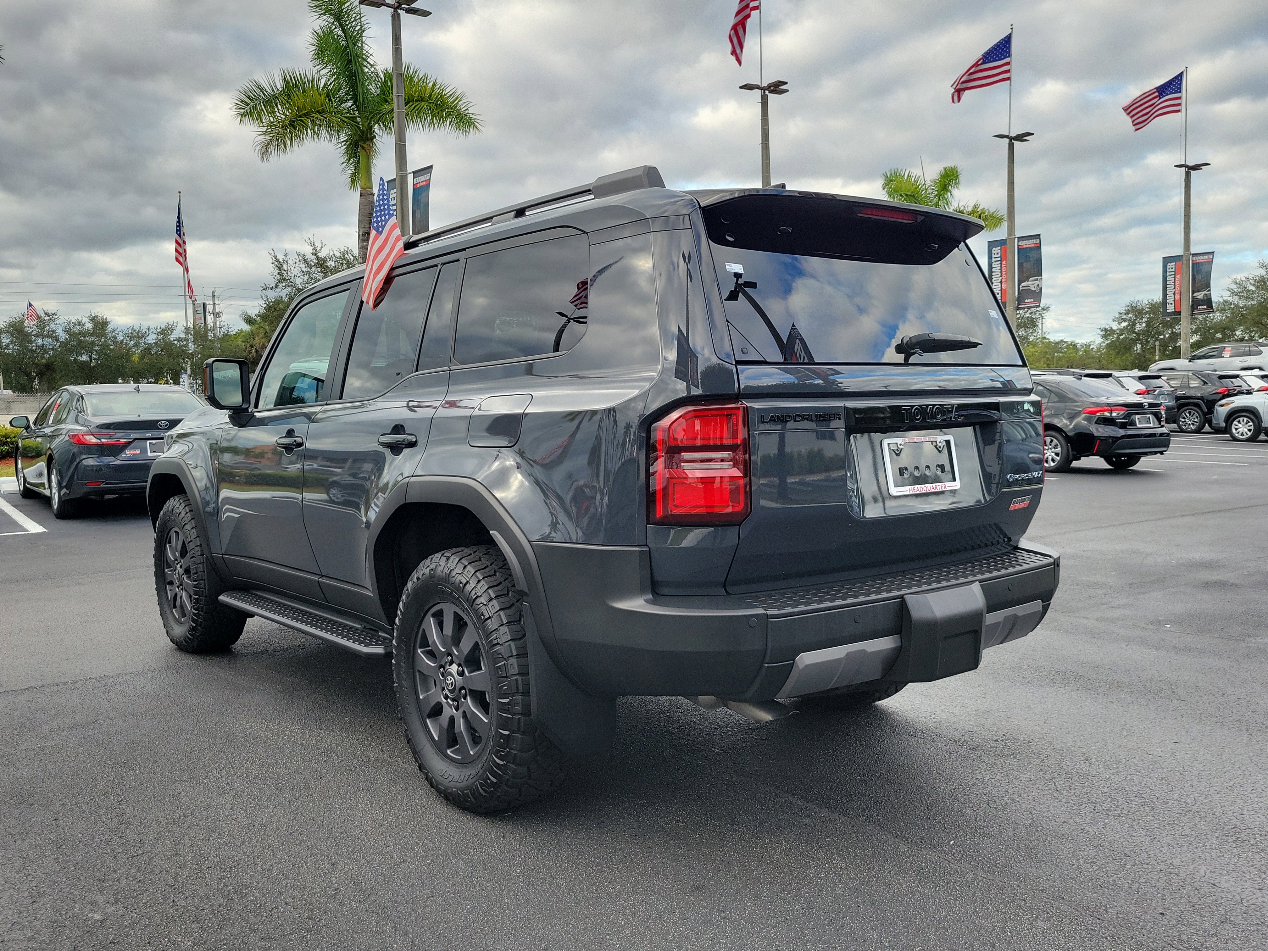 Used 2024 Toyota Land Cruiser image 8