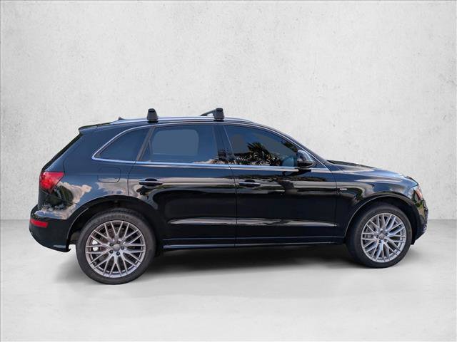 Used 2017 Audi Q5 2.0T Premium Plus w/ Technology Package AWD/4WD image 4