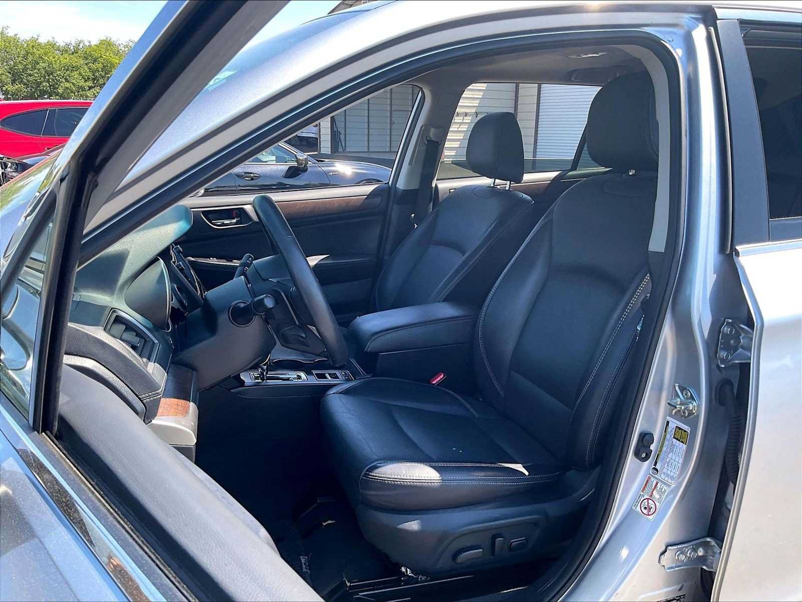 Used 2018 Subaru Outback 2.5i Limited AWD/4WD image 26