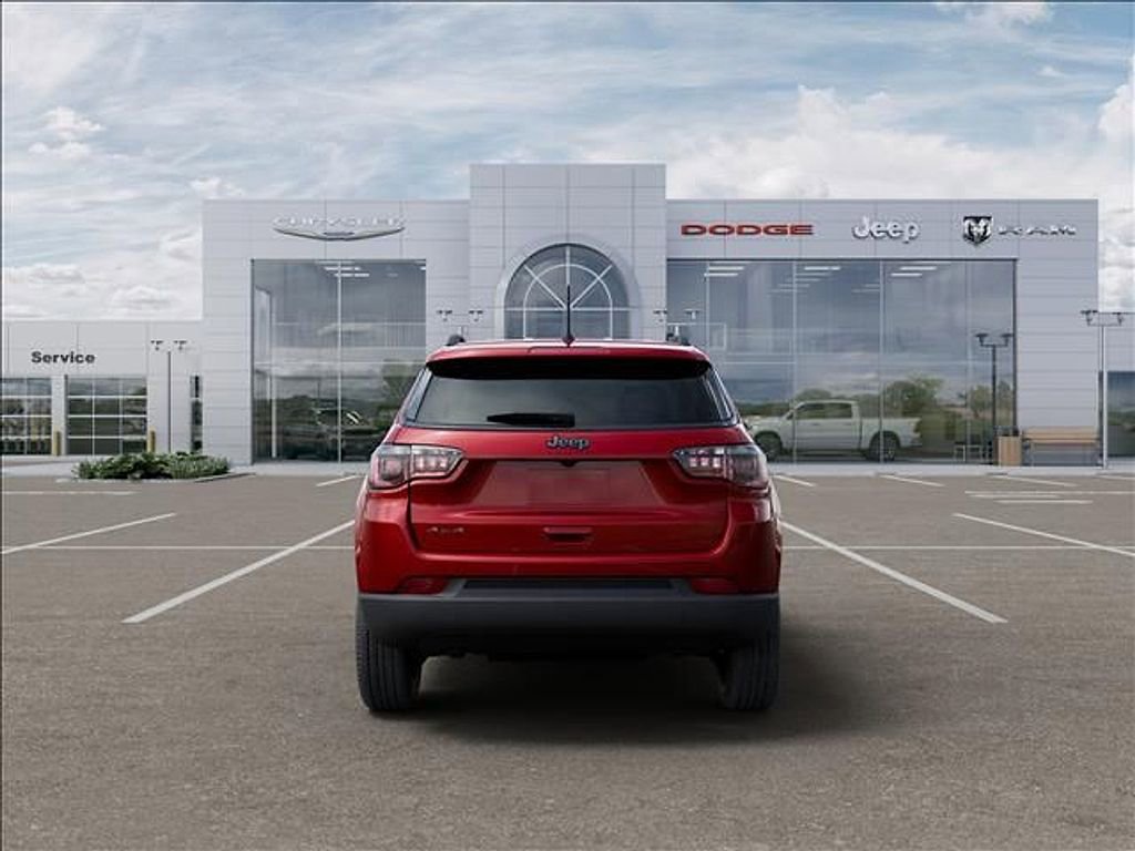 New 2026 Jeep Compass Latitude AWD/4WD image 7