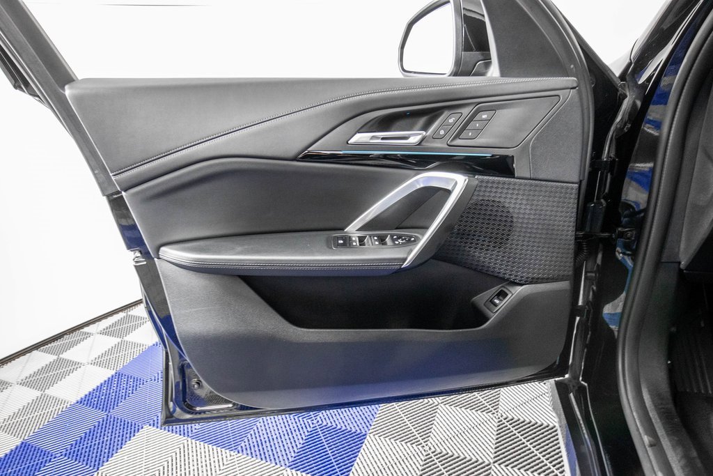 Used 2025 BMW X1 xDrive28i image 12