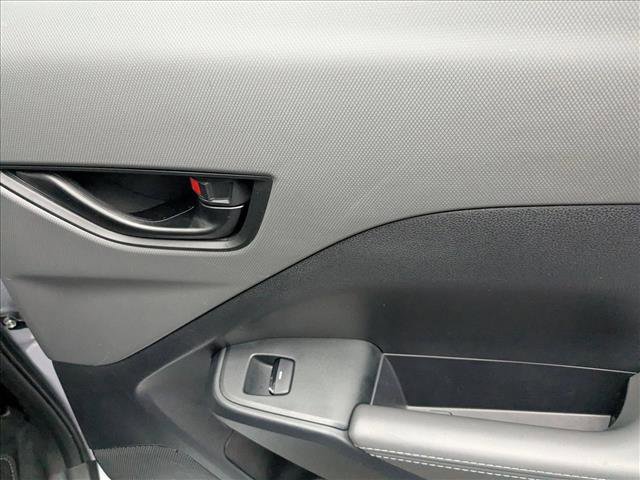 Used 2024 Subaru Crosstrek 2.0i Premium w/ Crosstrek Mirror Package image 21