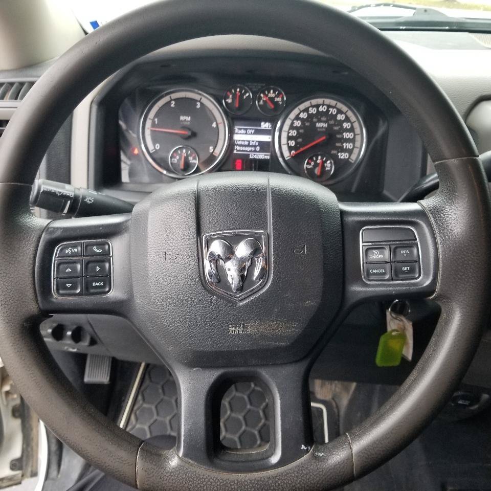 Used 2012 RAM 3500 ST w/ ST Decor Group AWD/4WD image 14